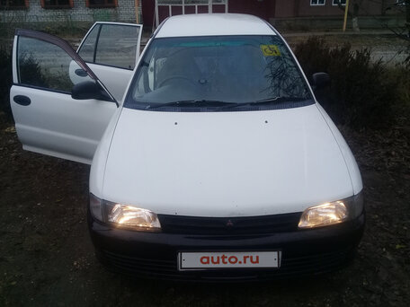 Mitsubishi Libero, 2002