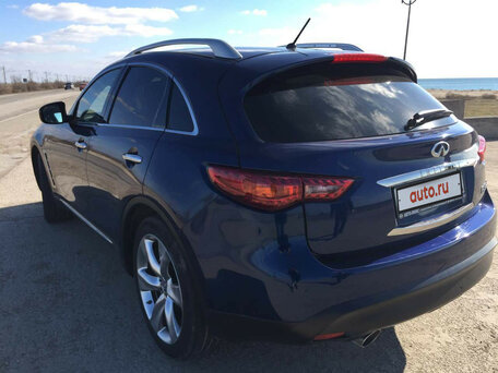 Infiniti FX, 2012