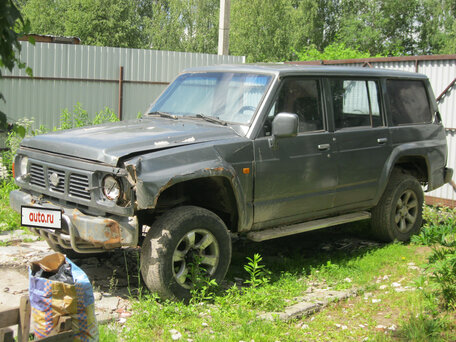 Nissan Patrol, 1992