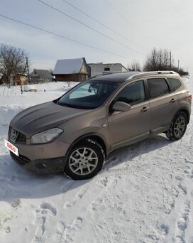 Nissan Qashqai+2, 2011