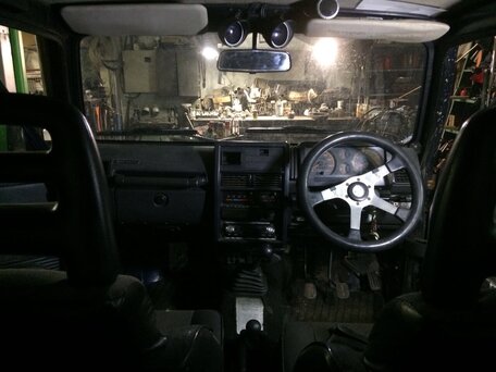 Suzuki Samurai, 1993