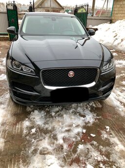 Jaguar F-Pace, 2016