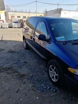 Dodge Caravan, 1999