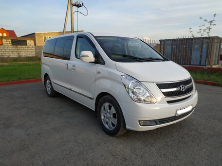Hyundai Grand Starex, 2012
