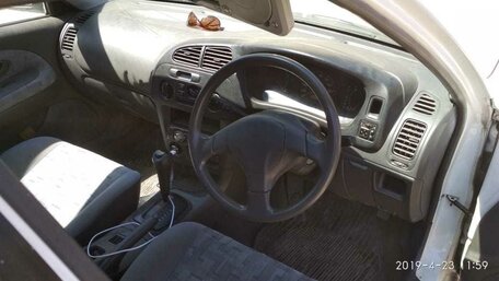 Mitsubishi Lancer, 1998