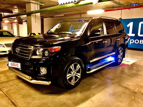 Toyota Land Cruiser, 2014