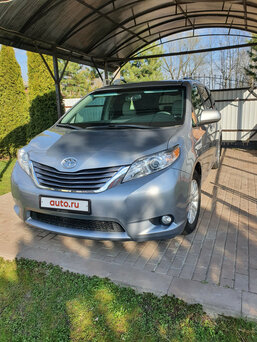 Toyota Sienna, 2017