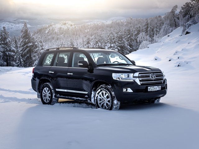 Toyota Land Cruiser, 2015