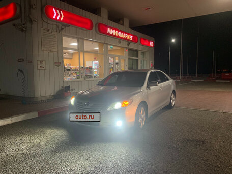 Toyota Camry, 2008