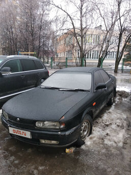 Nissan Presea, 1992