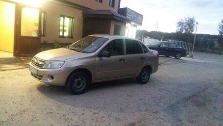 LADA (ВАЗ) Granta, 2013