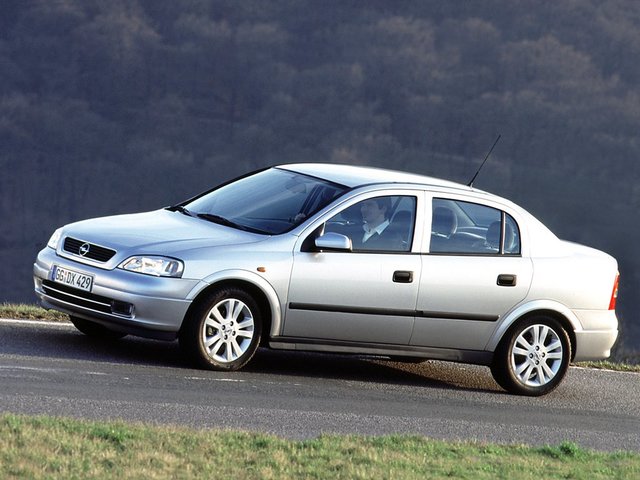 Opel Astra, 2003
