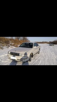 Toyota Crown, 1995
