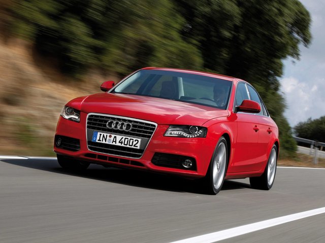 Audi A4, 2011