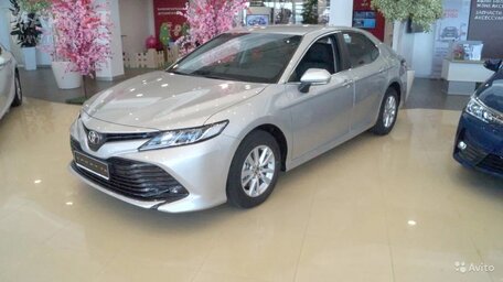 Toyota Camry, 2018