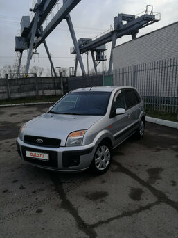 Ford Fusion, 2008