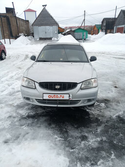 Hyundai Accent, 2004
