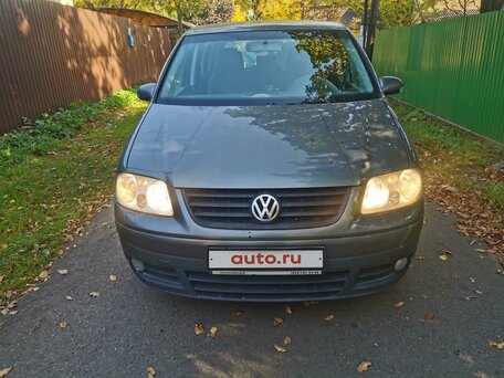 Volkswagen Touran, 2003