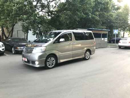 Toyota Alphard, 2004
