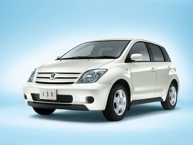 Toyota Ist, 2002