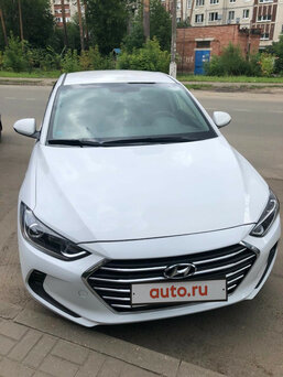 Hyundai Elantra, 2016