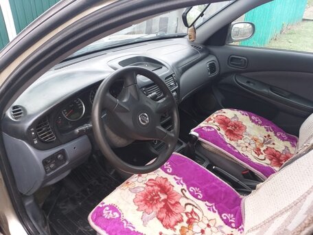 Nissan Almera, 2004