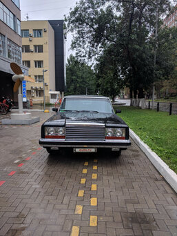 ЗИЛ 4104, 1984