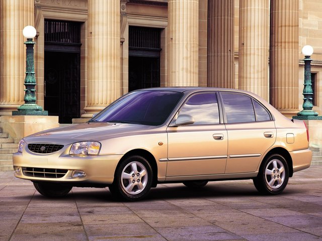 Hyundai Accent, 2004