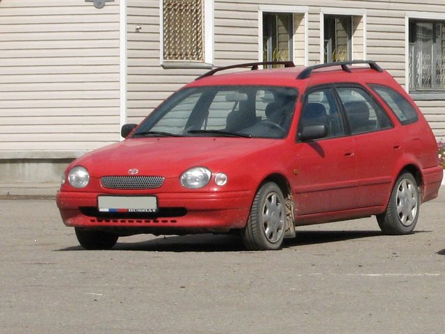 Toyota Corolla, 1998