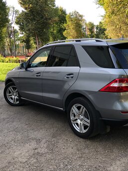 Mercedes-Benz M-Класс, 2012