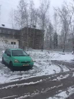 Toyota Yaris, 1999
