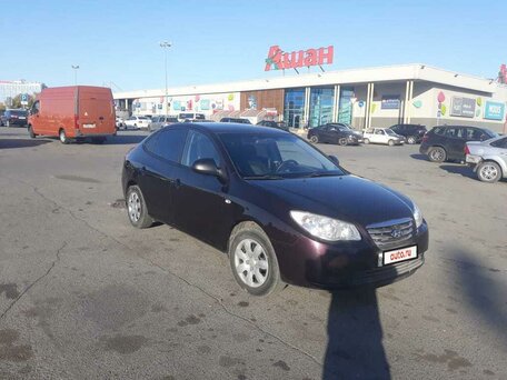 Hyundai Elantra, 2010