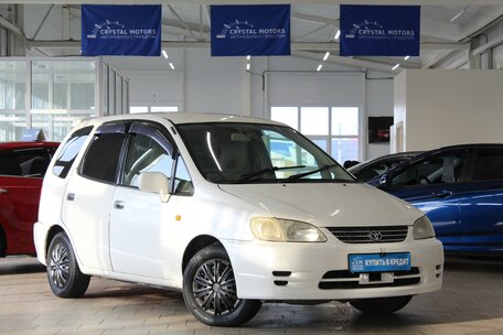 Toyota Corolla Spacio, 2000