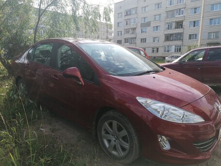 Peugeot 408, 2013