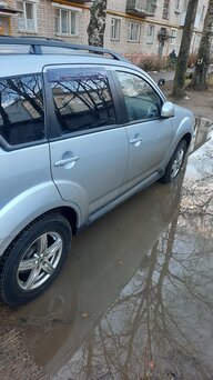 Mitsubishi Outlander, 2011