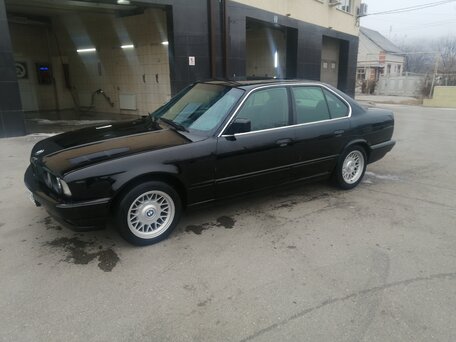 BMW 5 серии, 1990