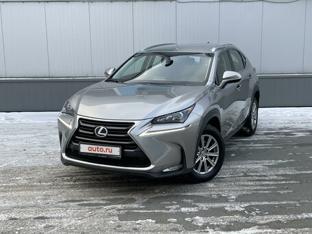 Lexus NX, 2015