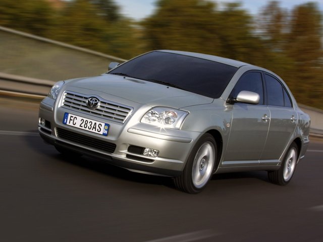 Toyota Avensis, 2005