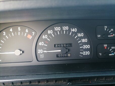 Opel Omega, 1988