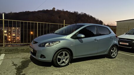 Mazda 2, 2008