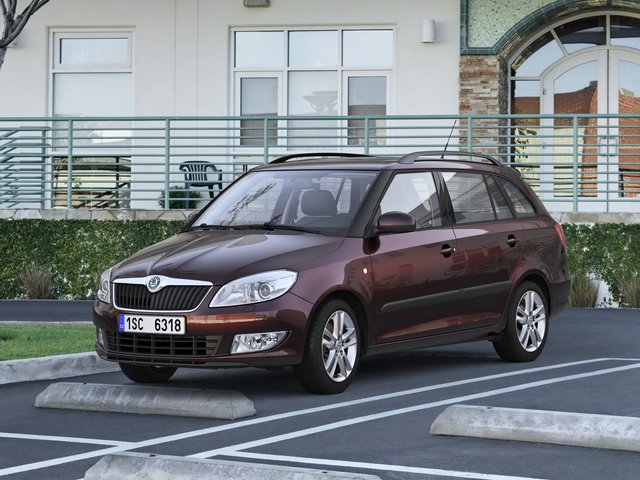 Skoda Fabia, 2011