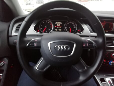 Audi A4, 2013