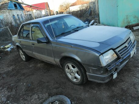 Opel Ascona, 1988