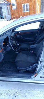 Toyota Avensis, 2008