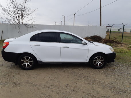 Geely Emgrand EC7, 2014