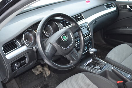 Skoda Superb, 2010