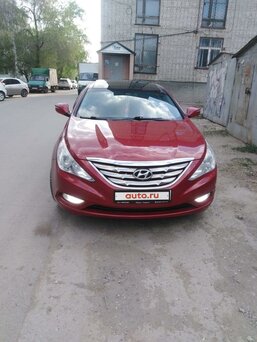 Hyundai Sonata, 2011
