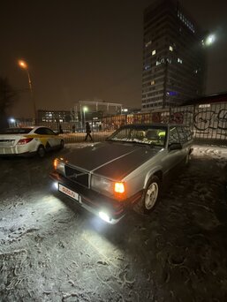 Volvo 740, 1988
