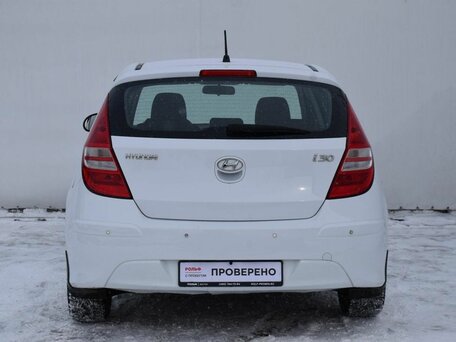 Hyundai i30, 2010