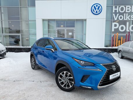 Lexus NX, 2019